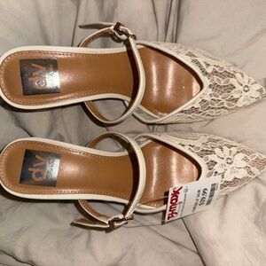 DV by Dolce Vita Women's White Lace Heels